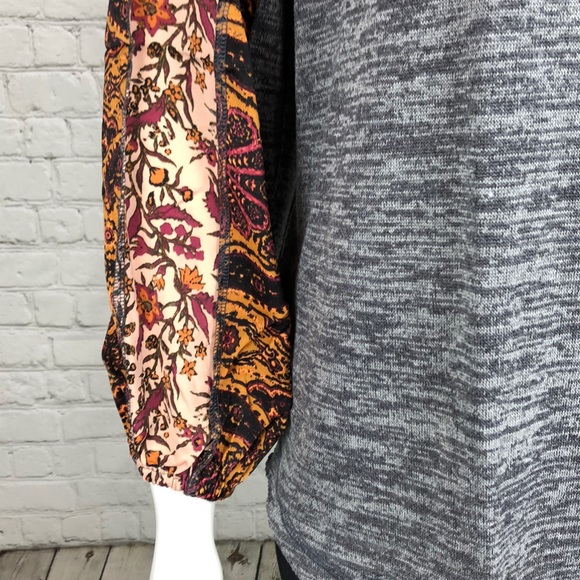 1X 2X Style & Co Colorblock Bubble Sleeve Top Plus - Picture 6 of 6